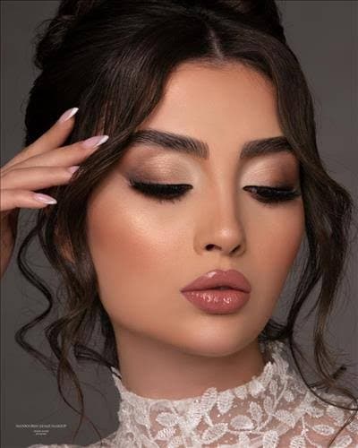 نمونه‌کار